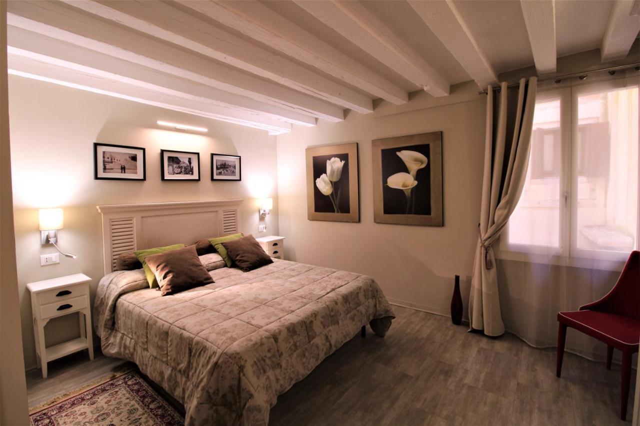 San Marco Fenice 3Bdr 2Bth Apartment Venecia Exterior foto