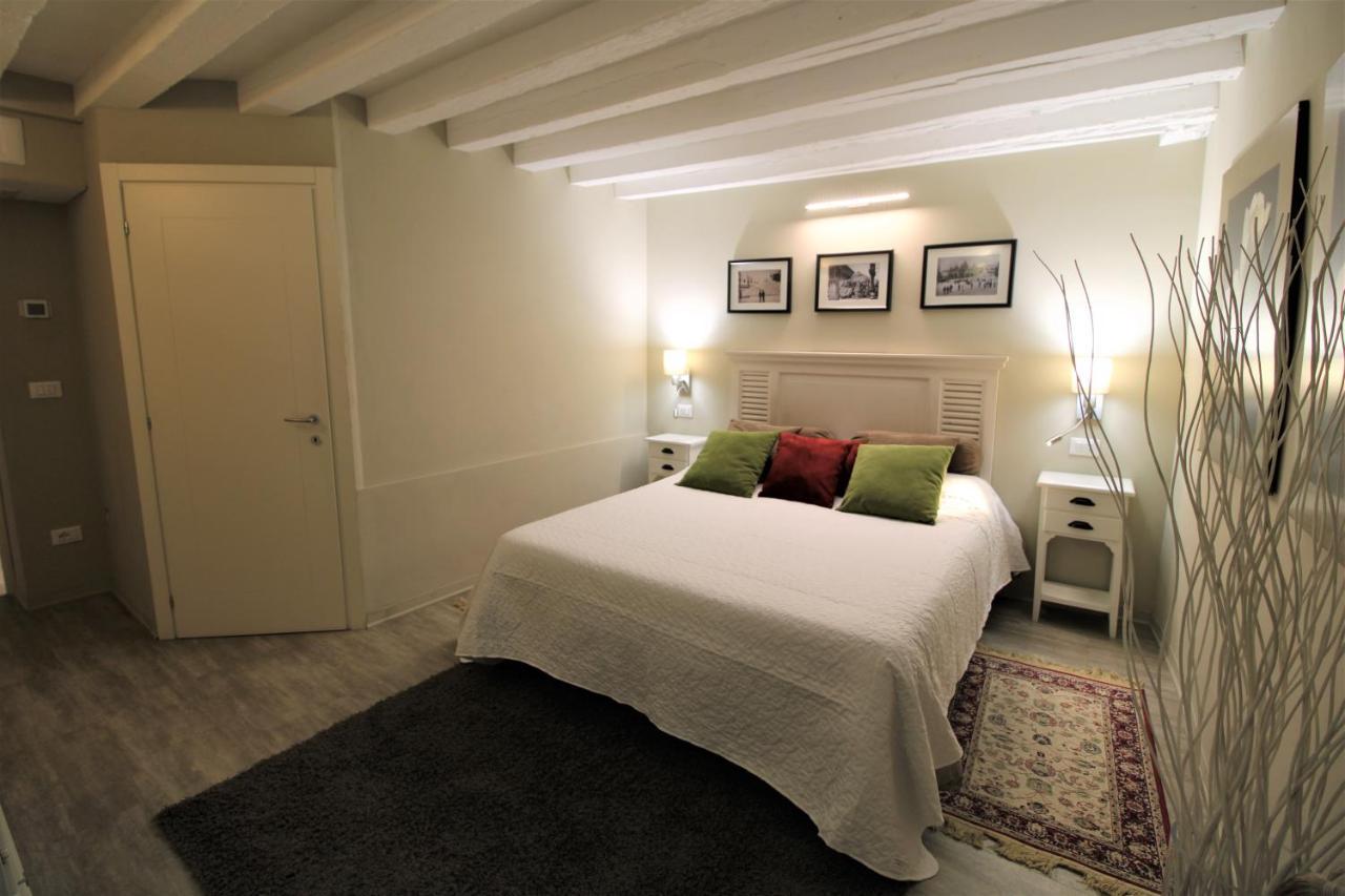 San Marco Fenice 3Bdr 2Bth Apartment Venecia Exterior foto
